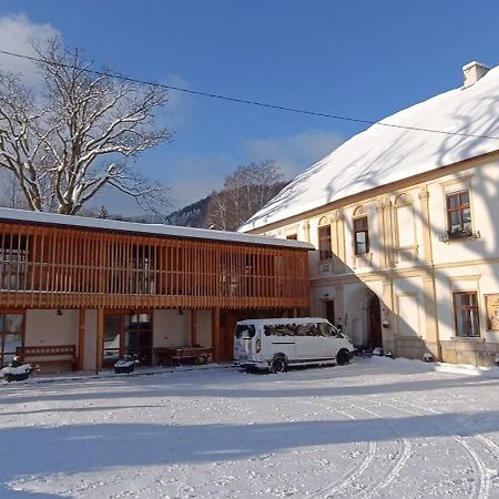 Apartment Ve Mlýně Teplice nad Metují Exterior foto