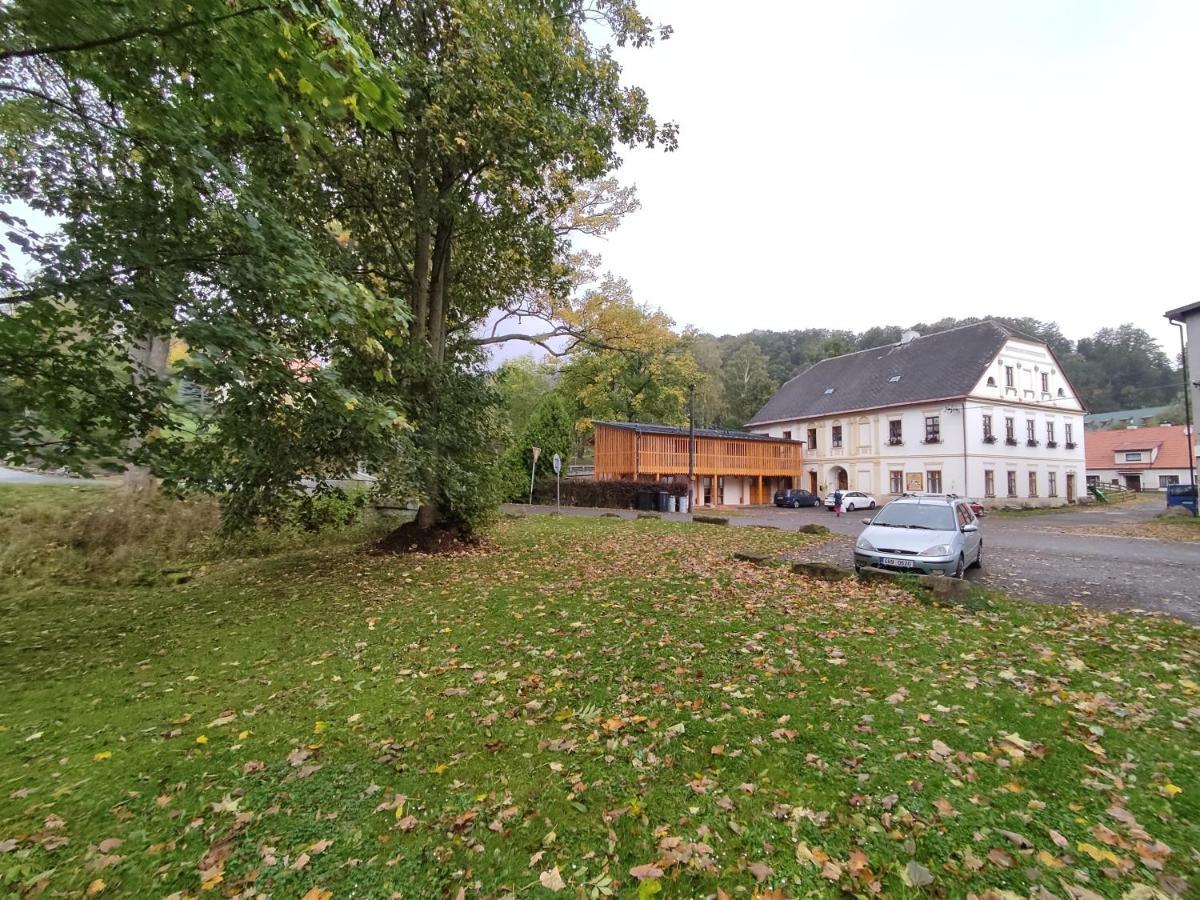 Apartment Ve Mlýně Teplice nad Metují Exterior foto