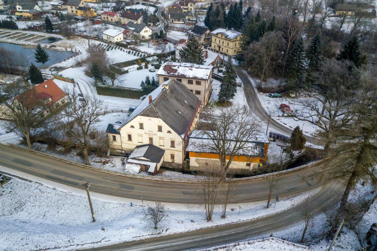 Apartment Ve Mlýně Teplice nad Metují Exterior foto